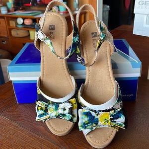 White Mountain Espadrille Wedges w/Ankle Straps